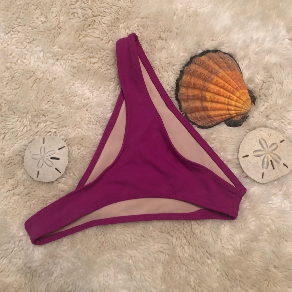 High leg cheeky bikini bottom M